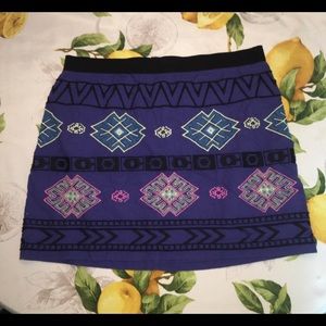 American Eagle embroidered skirt